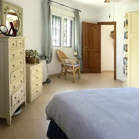 Villa Enchinent 2307 كاليبي